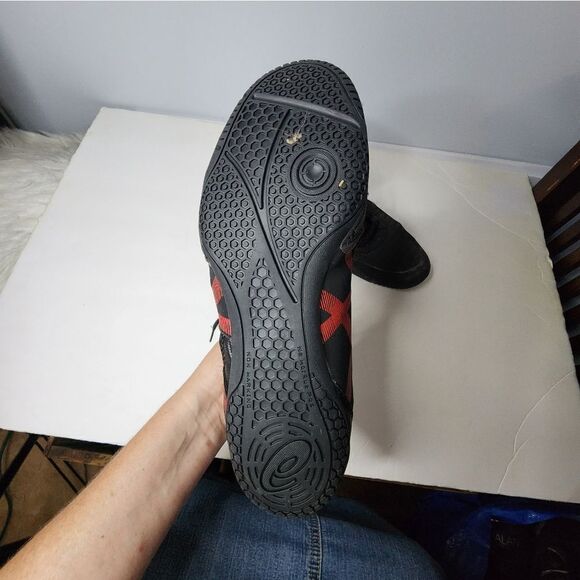 Asics Men's Wrestling Shoes MATCONTROL 2 Black Classic Red 1081A029 US 11.5 - Picture 2 of 5